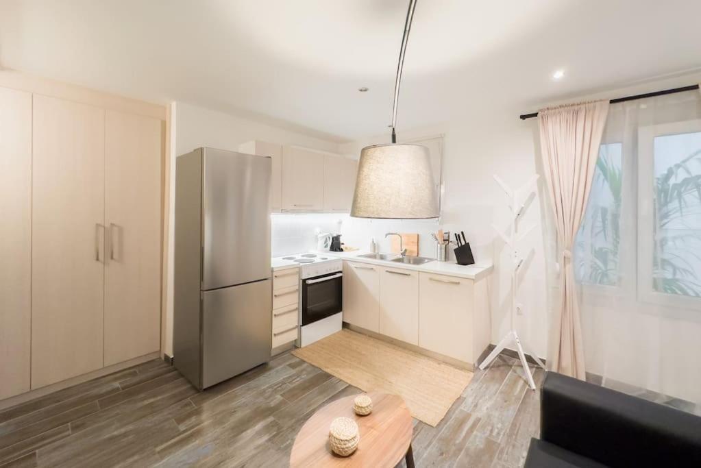 Elegant Downtown * Atena