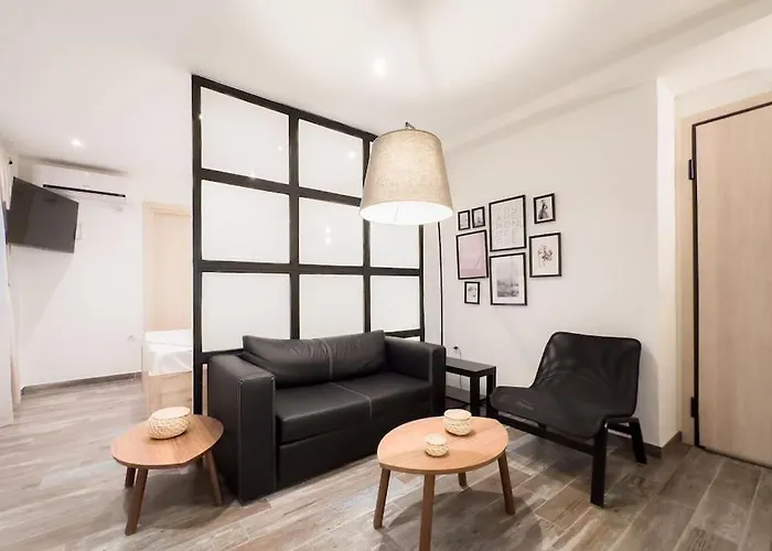 Elegant Athens Downtown Studio